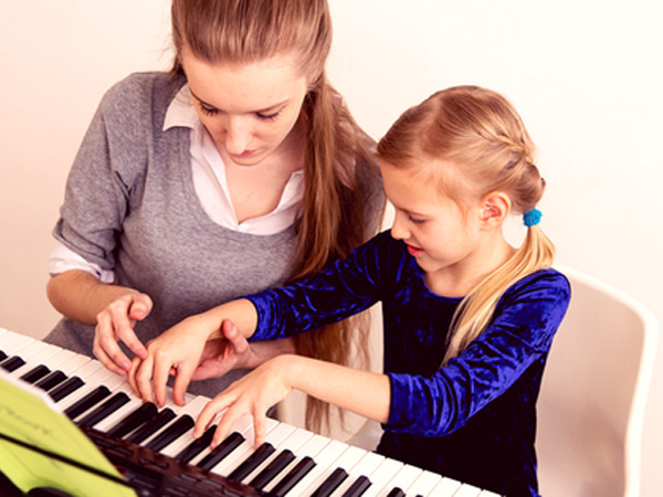 Why Parents Must Consider Music Lessons for kids