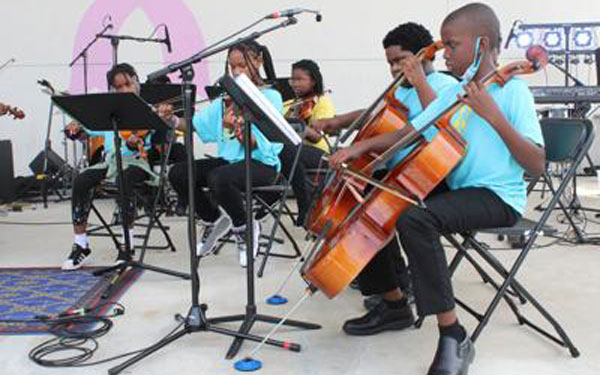 Music Classes In the Gardens